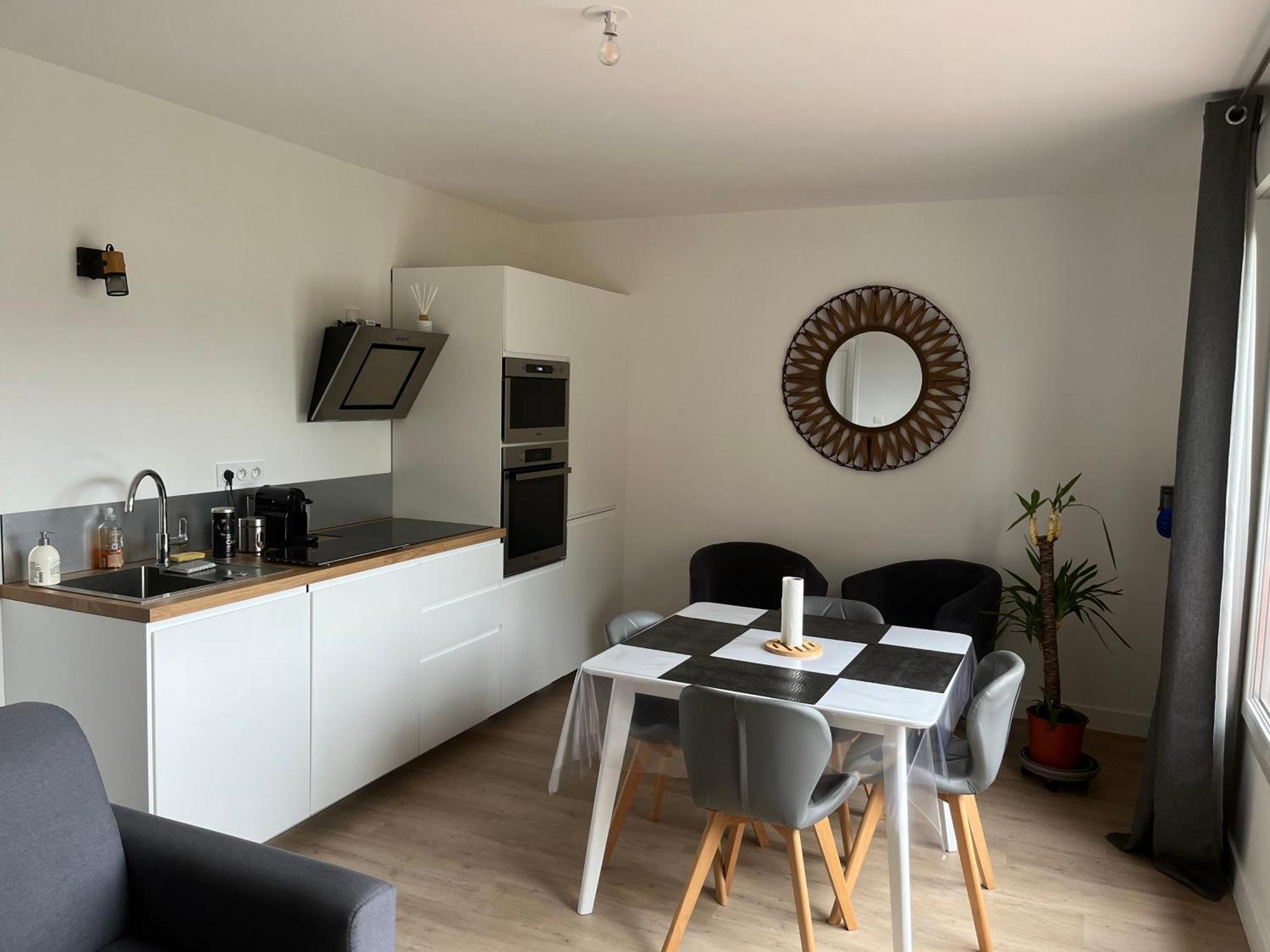 Appartement Tout Confort Brehal Exterior photo